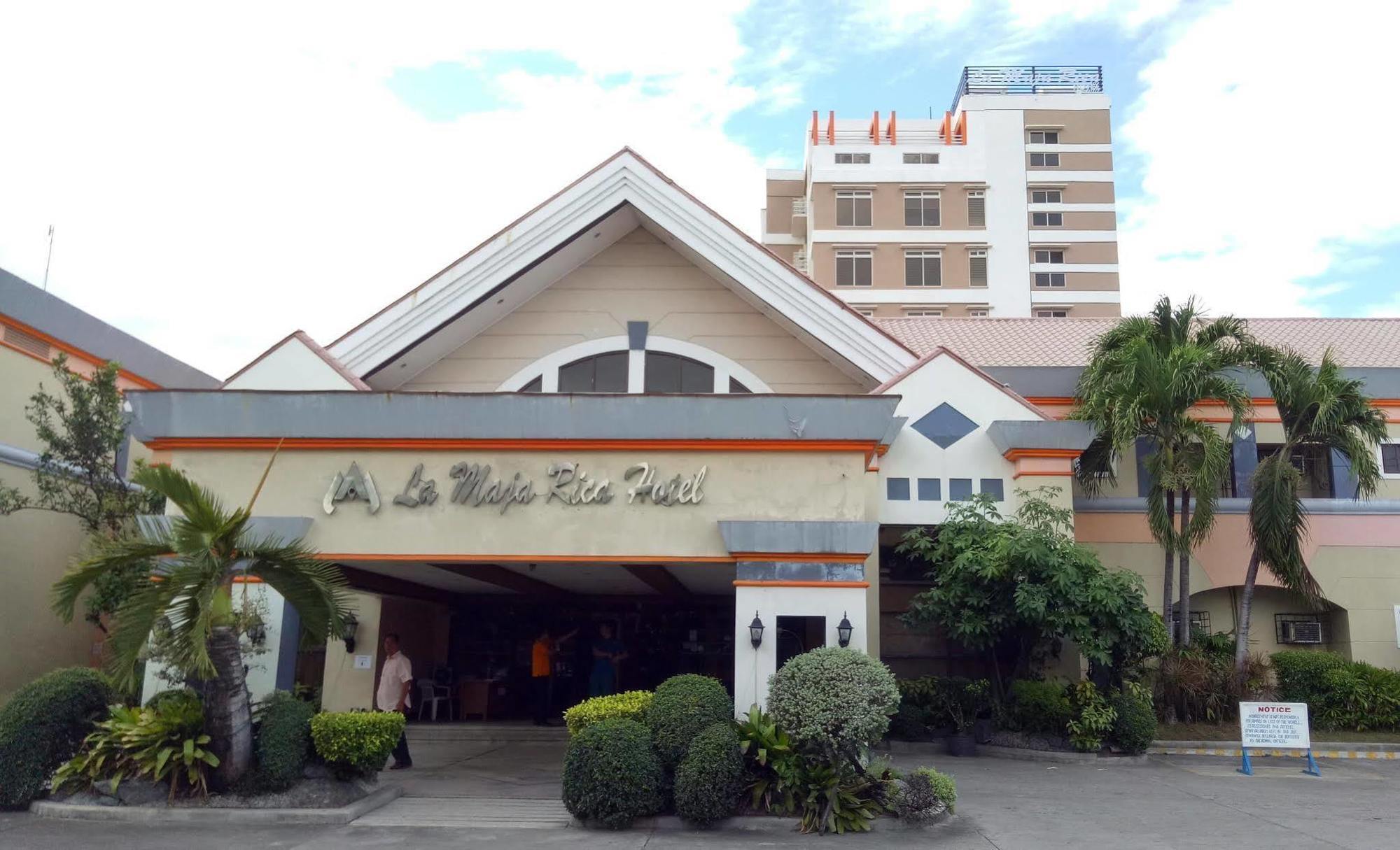 La Maja Rica Hotel Tarlac City Ngoại thất bức ảnh
